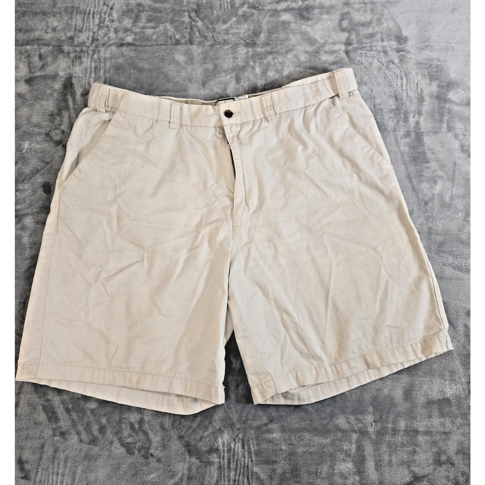 Geoffrey Beene Casual Shorts Size 40 * Couple Tiny Stains* C0113